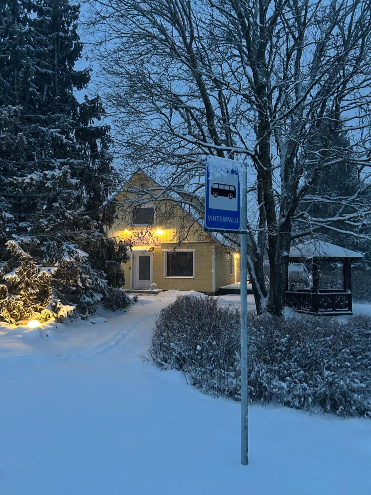 Puuna Oeoemaja B&B Vihterpalu エクステリア 写真
